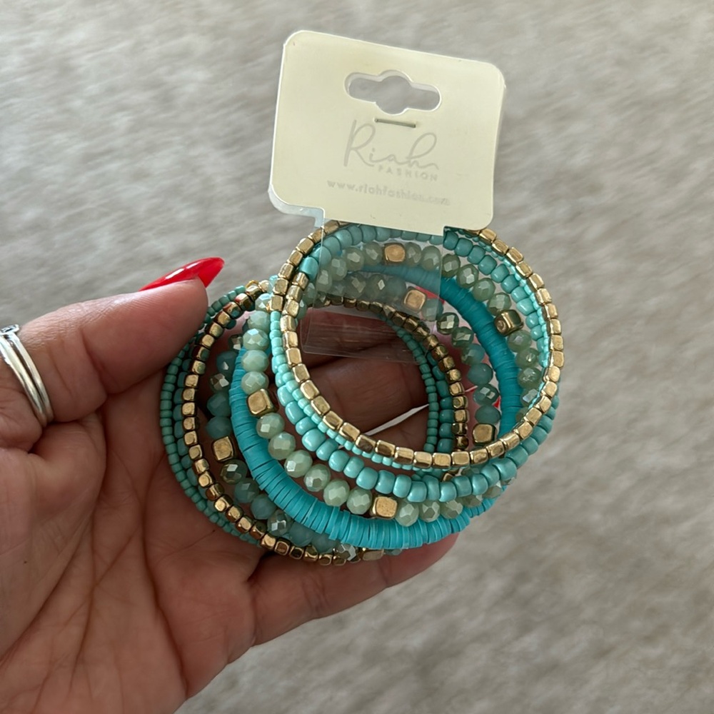 Bracelet beaded wrap